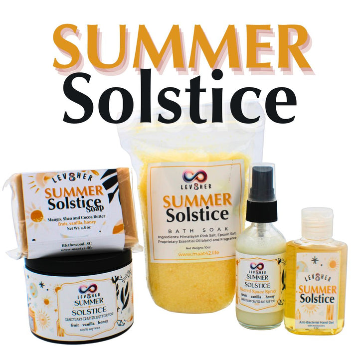 LEV8HER GIFT BOX- Soap, Sanitizer, Bath Salts, Hand Sanitizer and Exfoliator
